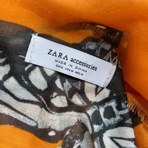 Zara Accessories - Zara Orange Butterfly Print Rectangle Fringe Scarf Zara Accessories - Zara Orange Butterfly Print Rectangle Fringe Scarf